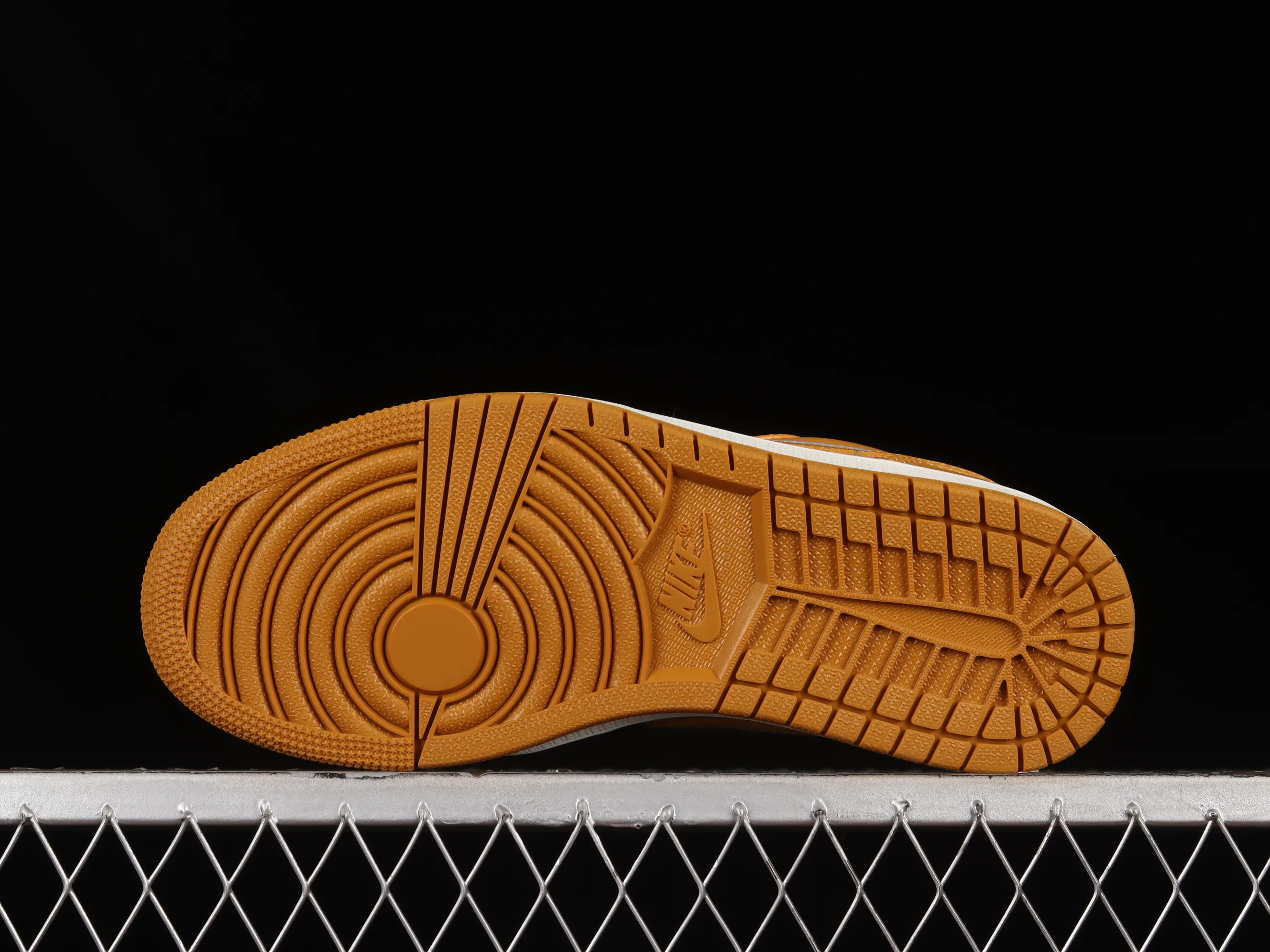 All categories Air Jordan Jordan series basketball shoes Air Jordan 1 Low Air Jordan 1 Low AJ1 Joe 1 sunset yellow low-top cultural basketball shoes DC0774-020